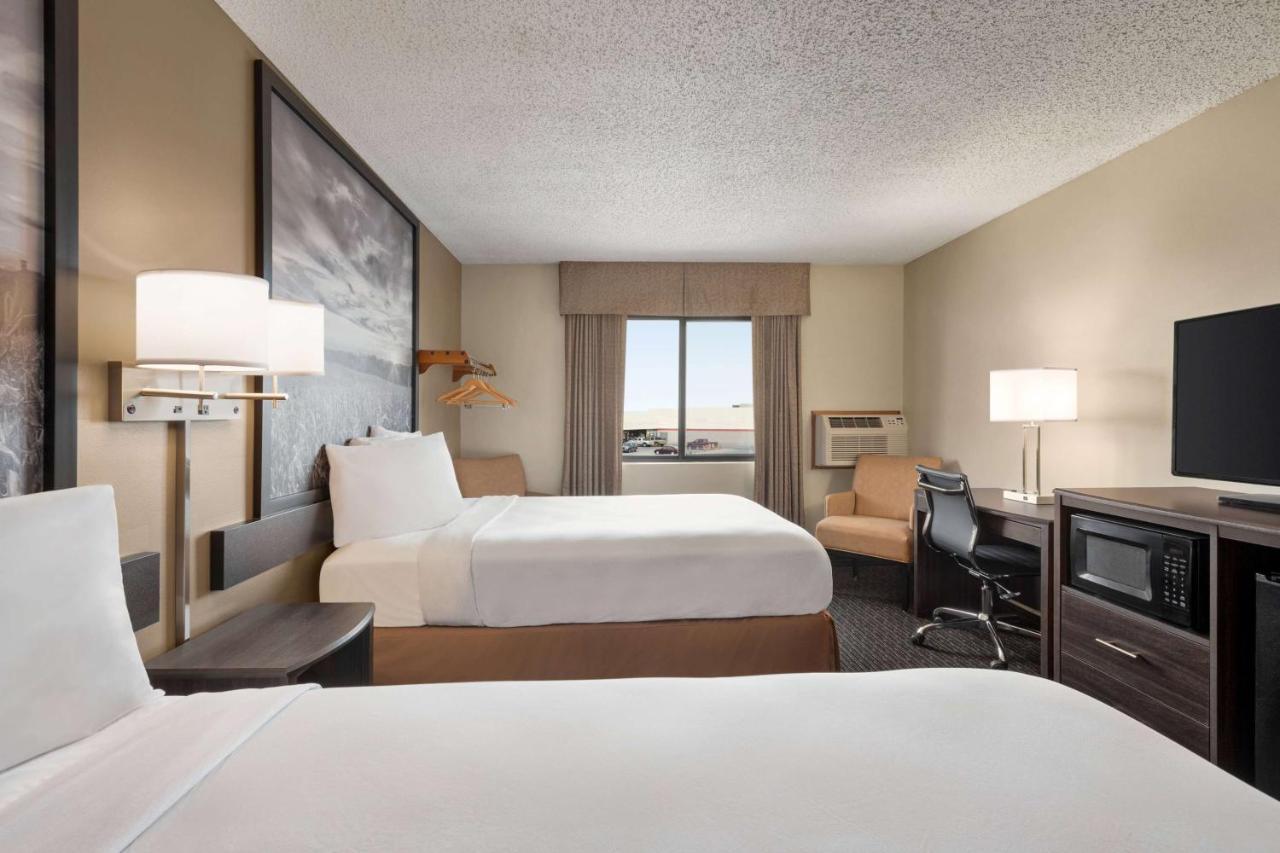 Hotel Super 8 By Wyndham Lincoln North Esterno foto