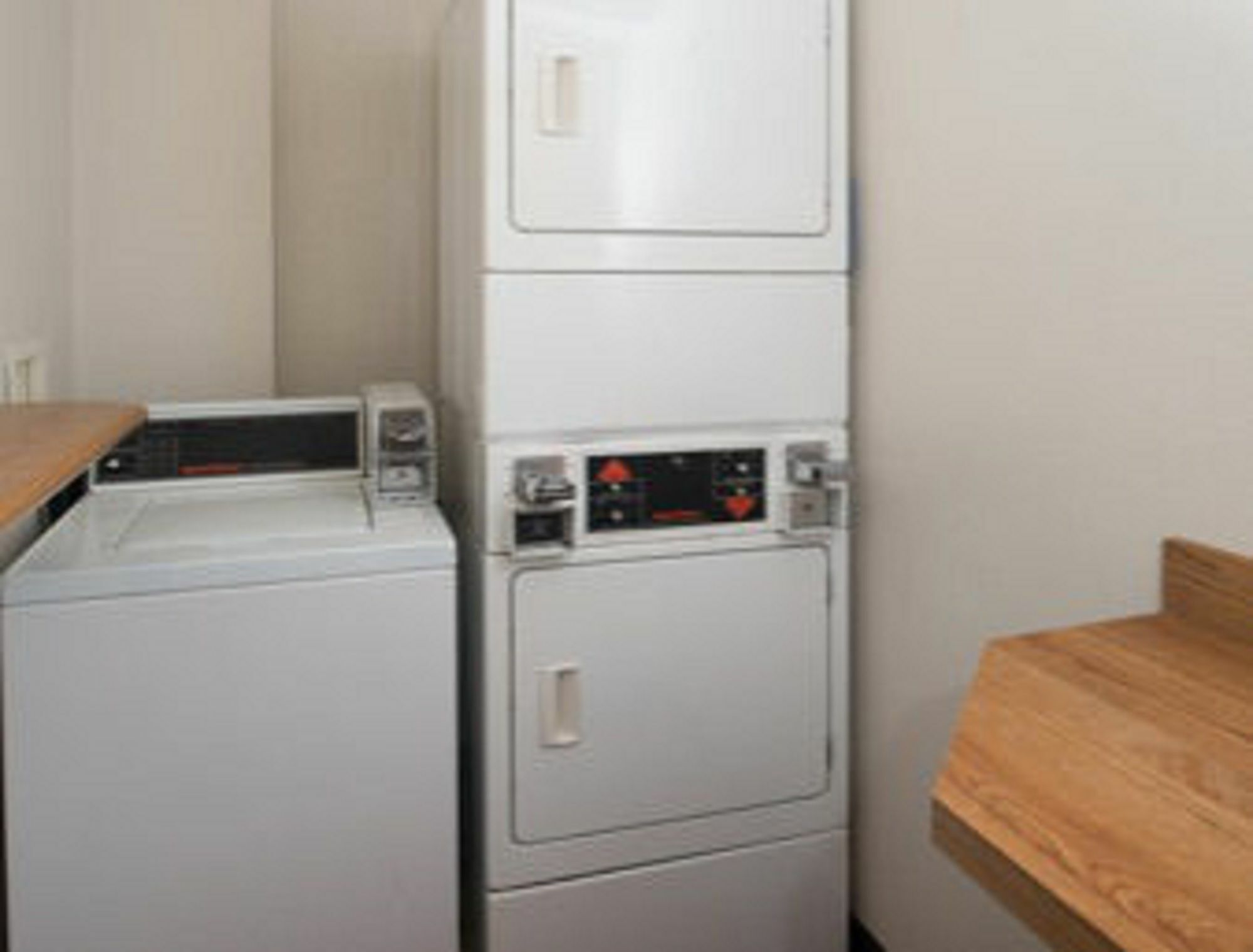 Hotel Super 8 By Wyndham Lincoln North Esterno foto